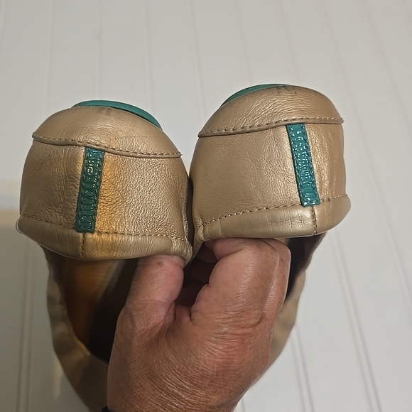 Tiek Gold Mettalic Ballet Flat Shoes - Picture 6 of 9
